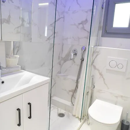 In The Centre For 4 People شقة Naxos City