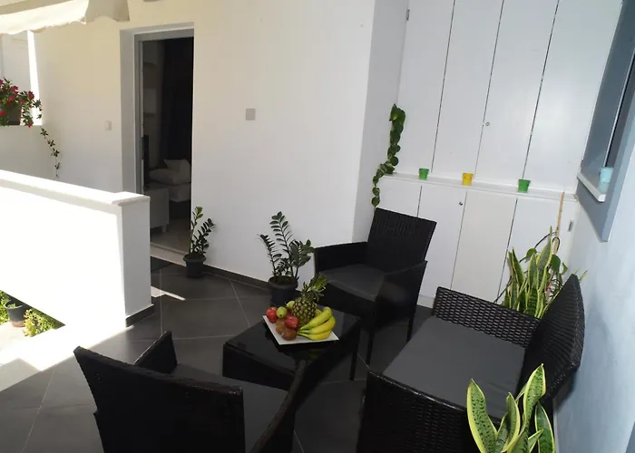 In The Centre For 4 People Apartmán Naxos City