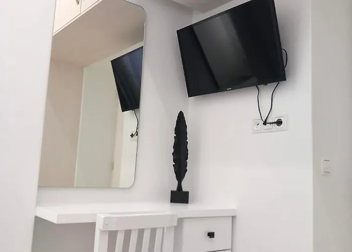 In The Centre For 4 People Appartement Naxos City